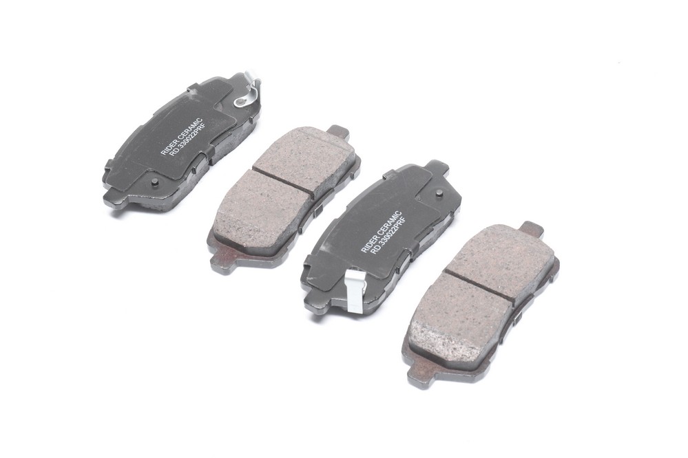 Колодки гальмівні передні дискові FORD FIESTA VI 08-, лінійка CERAMIC