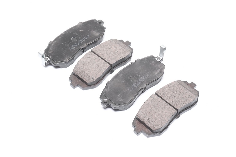 Колодки гальмівні передні дискові SUBARU FORESTER 03-, лінійка CERAMIC