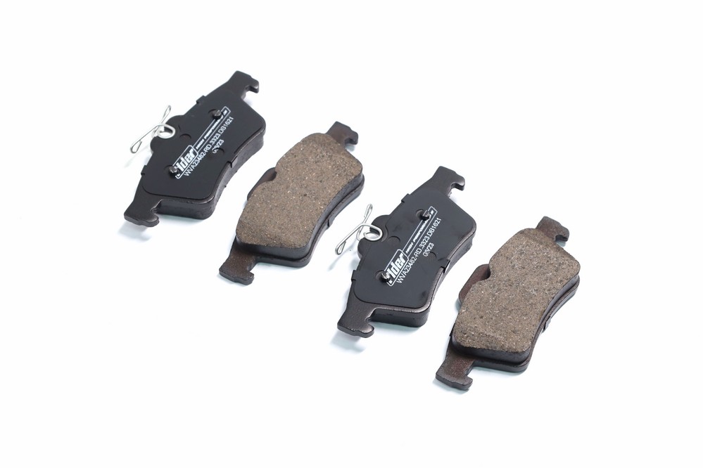 Колодки гальмівні дискові задні MAZDA3, FORD FOCUS, OPEL VECTRA C