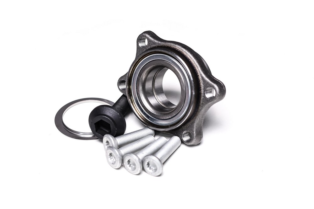 Маточина колеса переднього AUDI A4 00-08 A6 97-05